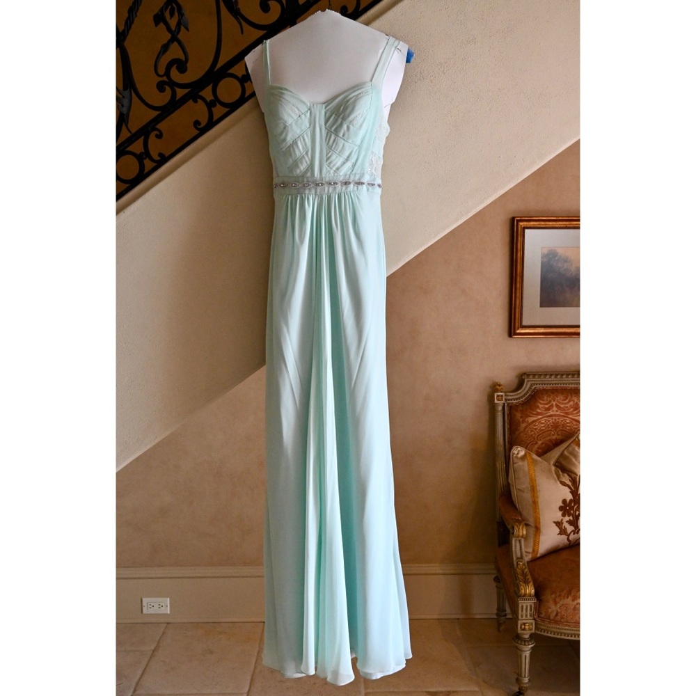LM by Mignon Formal Dress